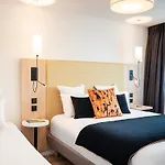 Aparthotel Sejours & Affaires Serris Rive Gauche
