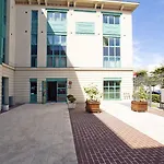 Aparthotel Sejours & Affaires Serris Rive Gauche