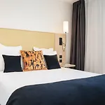 Sejours & Affaires Serris Rive Gauche Aparthotel Disneyland Paris