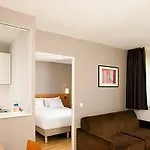 Sejours & Affaires Serris Rive Gauche Aparthotel 3*