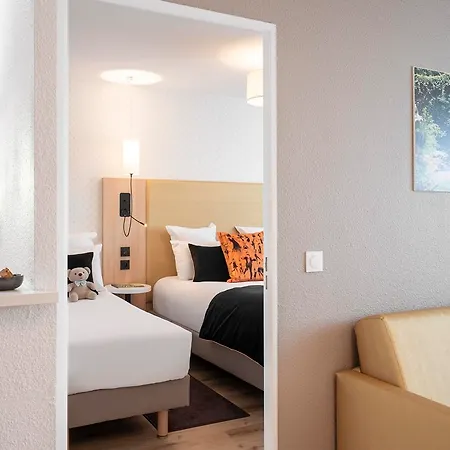 Sejours & Affaires Serris Rive Gauche Hotel apartamentowy Disneyland Paris