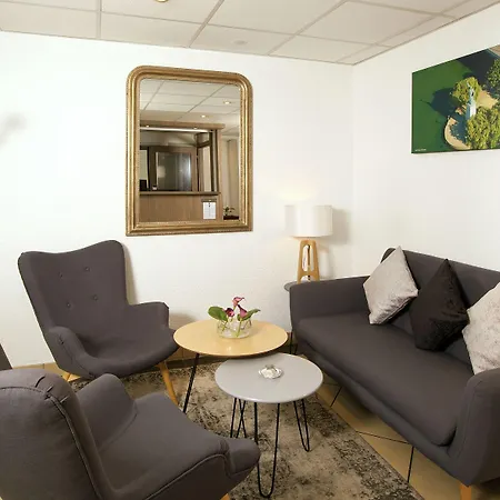 Sejours & Affaires Serris Rive Gauche 3* Disneyland Paris