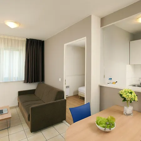 Sejours & Affaires Serris Rive Gauche Apartmanhotel Disneyland Paris