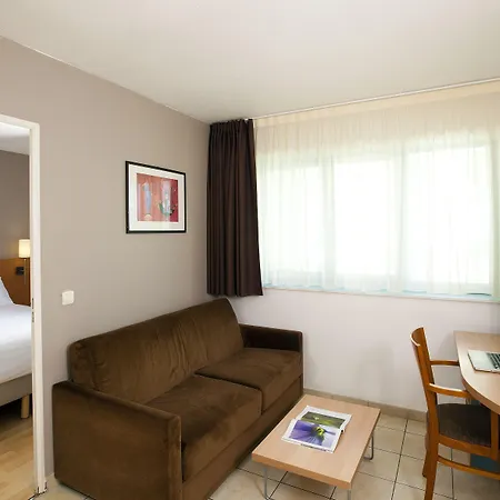 Aparthotel Sejours & Affaires Serris Rive Gauche 3*