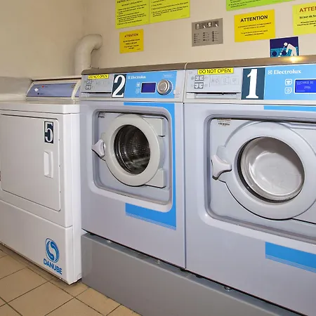 Sejours & Affaires Serris Rive Gauche 3*