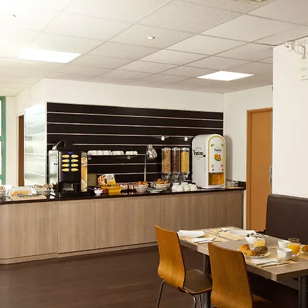 Sejours & Affaires Serris Rive Gauche Apartmanhotel Disneyland Paris