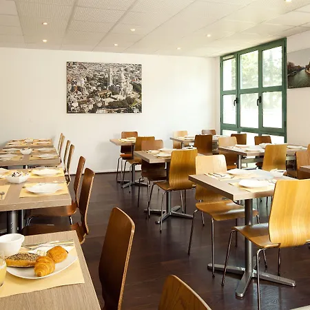 Sejours & Affaires Serris Rive Gauche Disneyland Paris