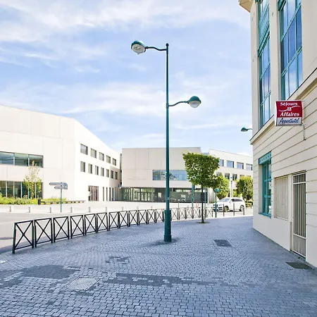 Sejours & Affaires Serris Rive Gauche Apartmanhotel Disneyland Paris