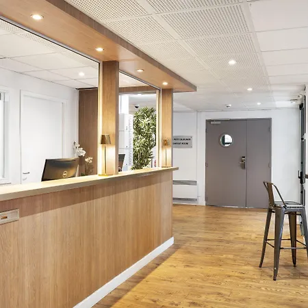 Sejours & Affaires Serris Rive Gauche Hotel apartamentowy