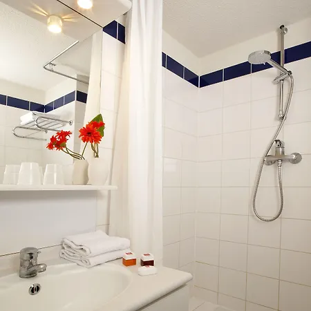 Sejours & Affaires Serris Rive Gauche 3* Disneyland Paris