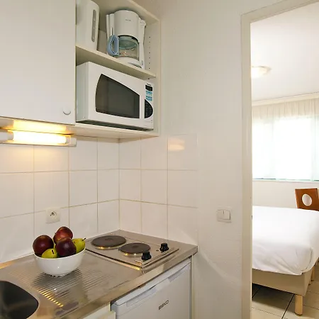 Aparthotel Sejours & Affaires Serris Rive Gauche 3*
