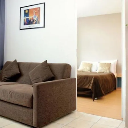Aparthotel Sejours & Affaires Serris Rive Gauche 3*