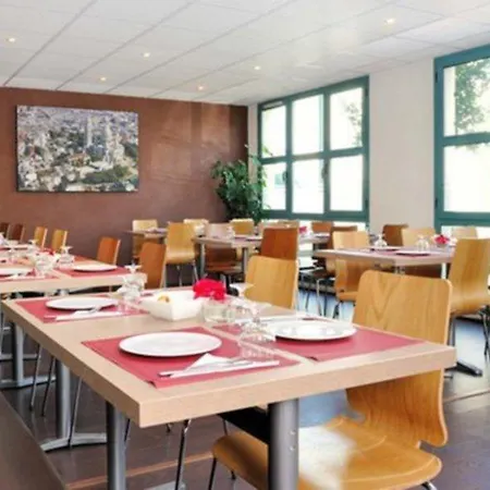 Séjours&affaires Serris Rive Gauche