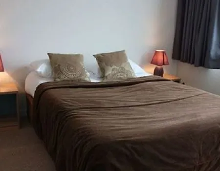 Sejours & Affaires Serris Rive Gauche Hotel apartamentowy 3*